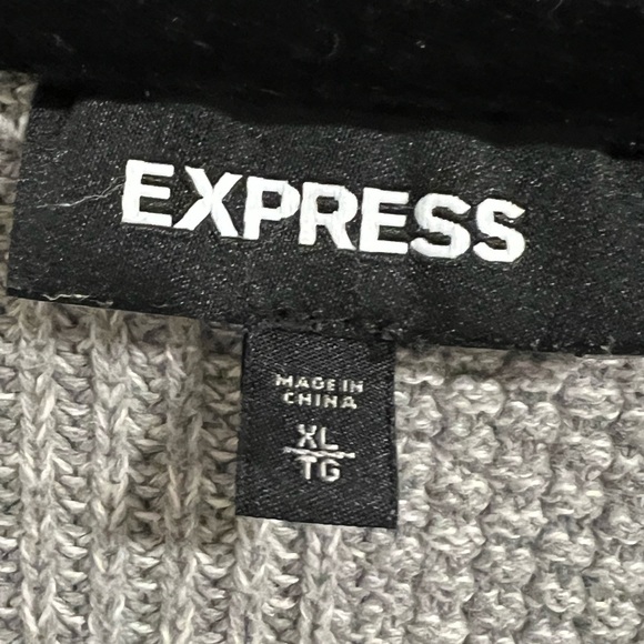 Express Men’s Gray Color Block Sweater - Picture 4 of 5